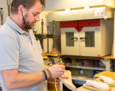 BC-InAction2024-Skomagermester-Arne2-web