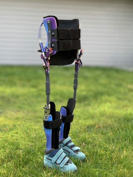 Børnefodtøj til ortoser og benskinner. Vores specialister og eksperter hjælper altid med vejledning og rådgivning til valget.